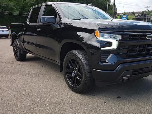 Used 2023 Chevrolet Silverado 1500 RST AWD/4WD image 7