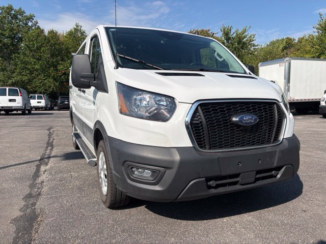 Used 2025 Ford Transit 250 Low Roof w/ Exterior Upgrade Package RWD image 14