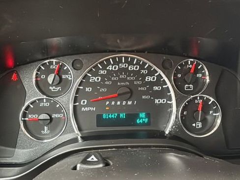 Used 2023 GMC Savana 2500 w/ Driver Convenience Package image 12