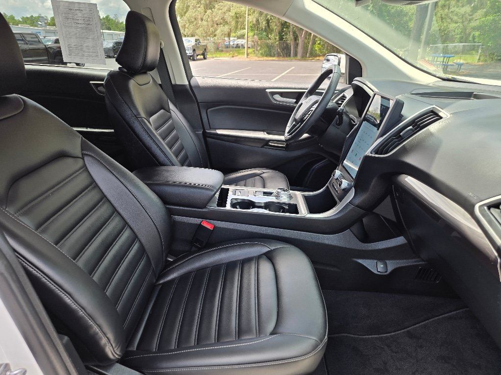 Certified 2024 Ford Edge SEL w/ Convenience Package AWD/4WD image 15