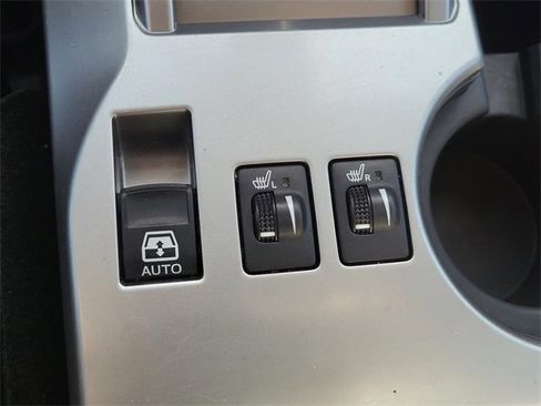 Used 2021 Toyota 4Runner SR5 Premium image 26