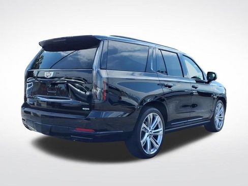 Certified 2025 Cadillac Escalade Sport w/ Touring Package AWD/4WD image 5
