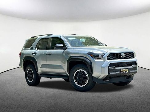 New 2026 Toyota 4Runner TRD Off-Road Premium AWD/4WD image 2