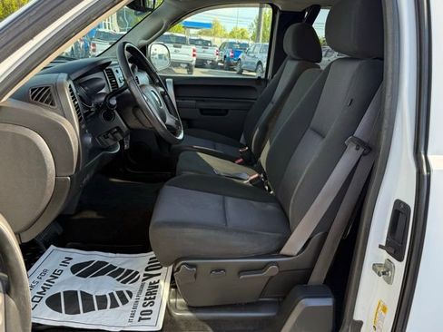 Used 2011 Chevrolet Silverado 1500 LT w/ All-Star Edition AWD/4WD image 2