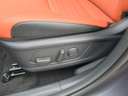 New 2026 Kia Sportage SX FWD image 21