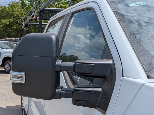 New 2026 Ford F250 XL w/ XL Chrome Package AWD/4WD image 11