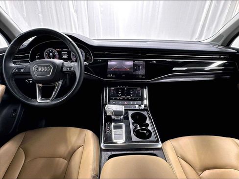 Used 2025 Audi Q7 3.0T Premium Plus AWD/4WD image 16
