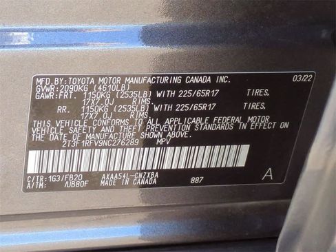 Used 2022 Toyota RAV4 LE image 32