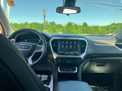 Used 2021 GMC Acadia SLE w/ Driver Convenience Package FWD image 33
