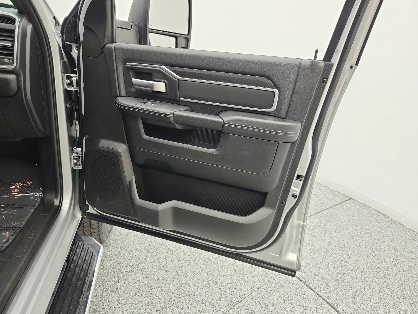 Used 2026 RAM 2500 Big Horn AWD/4WD image 20