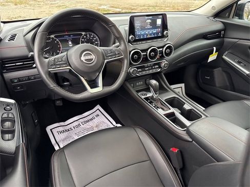 Certified 2025 Nissan Sentra SR w/ SR Premium Package image 6