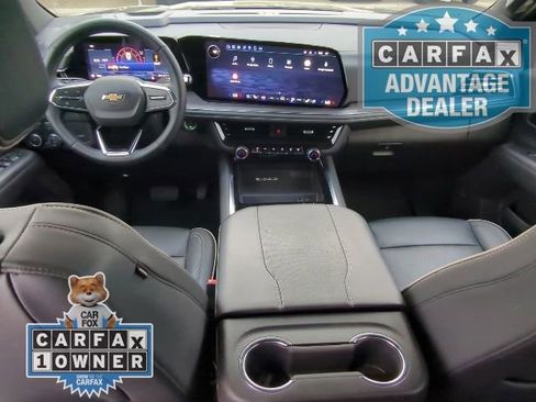 Used 2025 Chevrolet Suburban Premier image 20