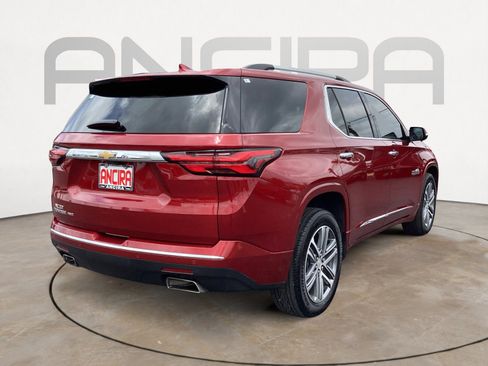 Used 2023 Chevrolet Traverse High Country AWD/4WD image 12