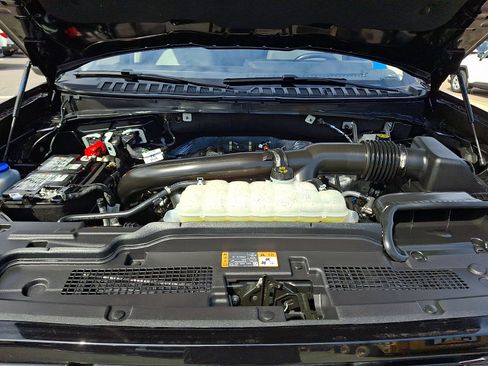 Used 2025 Ford Expedition Max Platinum w/ Driver's Package image 27