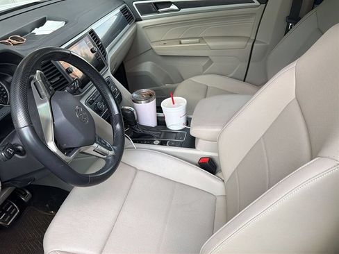 Used 2021 Volkswagen Atlas SE FWD image 9