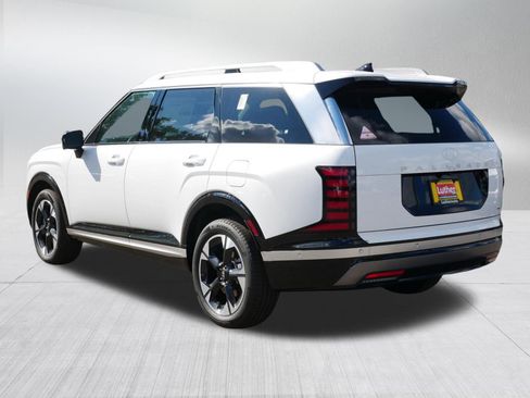New 2026 Hyundai Palisade Limited AWD/4WD image 3