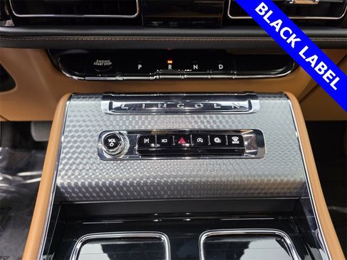 Used 2025 Lincoln Aviator Black Label w/ Jet Appearance Package image 26