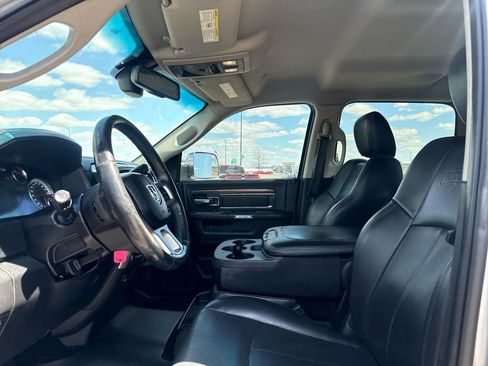 Used 2018 RAM 2500 Laramie AWD/4WD image 11