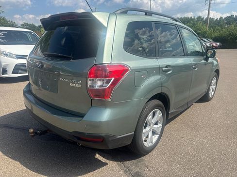 Used 2015 Subaru Forester 2.5i Premium AWD/4WD image 5