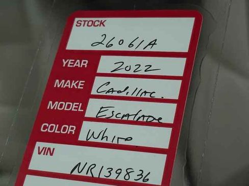 Used 2022 Cadillac Escalade Premium Luxury Platinum image 44