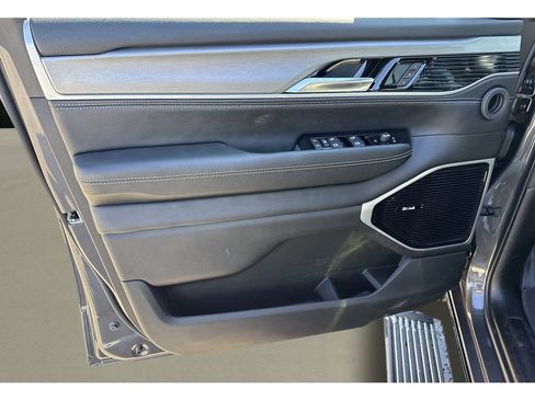 New 2026 Jeep Grand Wagoneer Limited AWD/4WD image 13