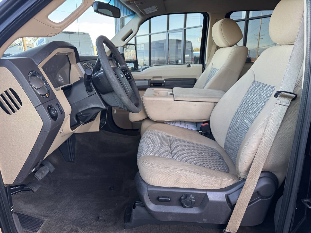Used 2016 Ford F250 XLT AWD/4WD image 8