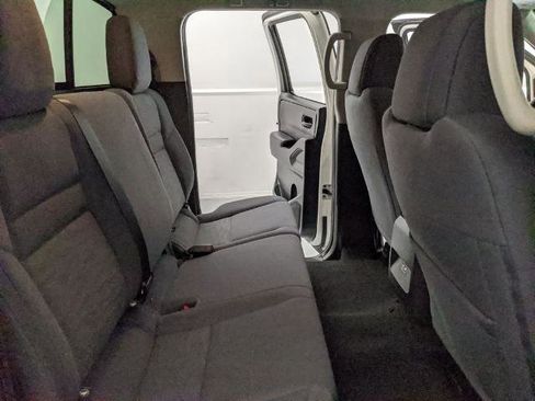 Used 2025 Nissan Frontier S image 20