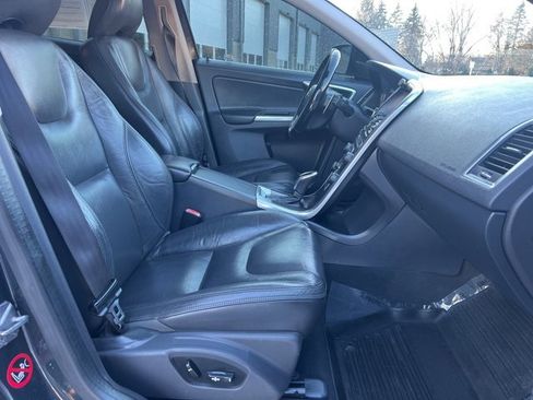 Used 2014 Volvo XC60 T6 image 11