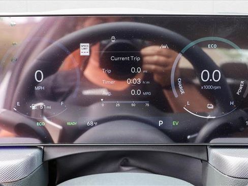 New 2025 Hyundai Sonata Limited image 15