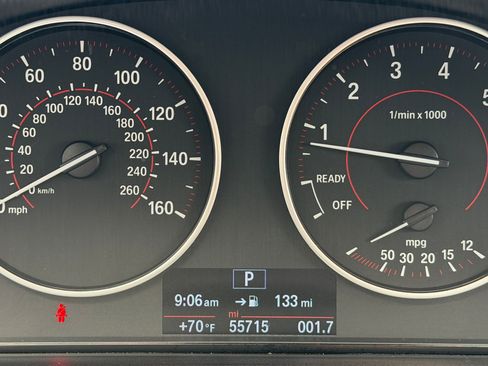 Used 2018 BMW 330i Sedan w/ Convenience Package image 22