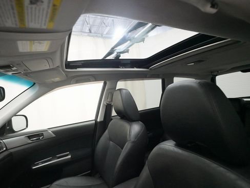 Used 2012 Subaru Forester 2.5XT Touring image 31