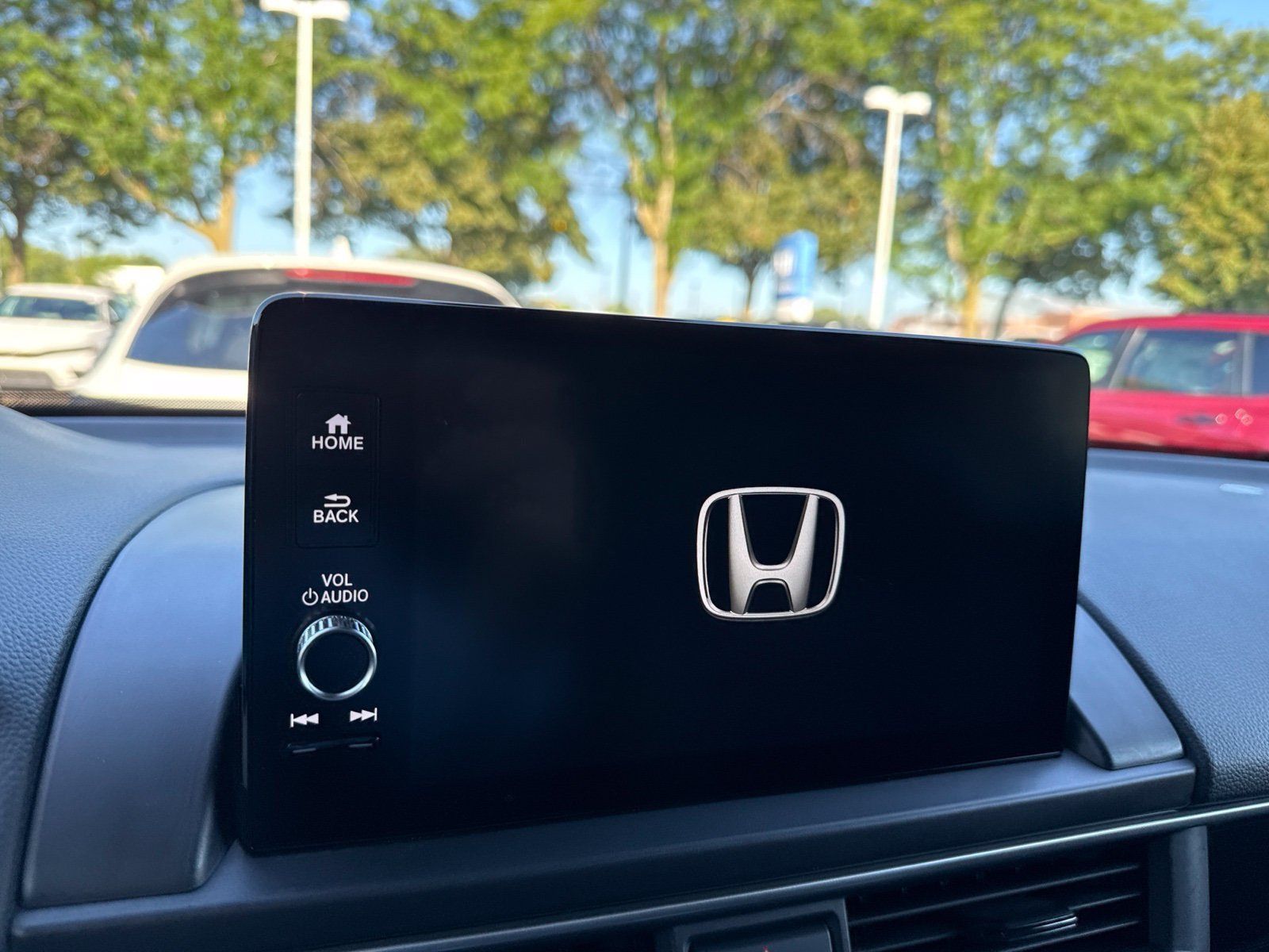 Used 2025 Honda Pilot EX-L image 30