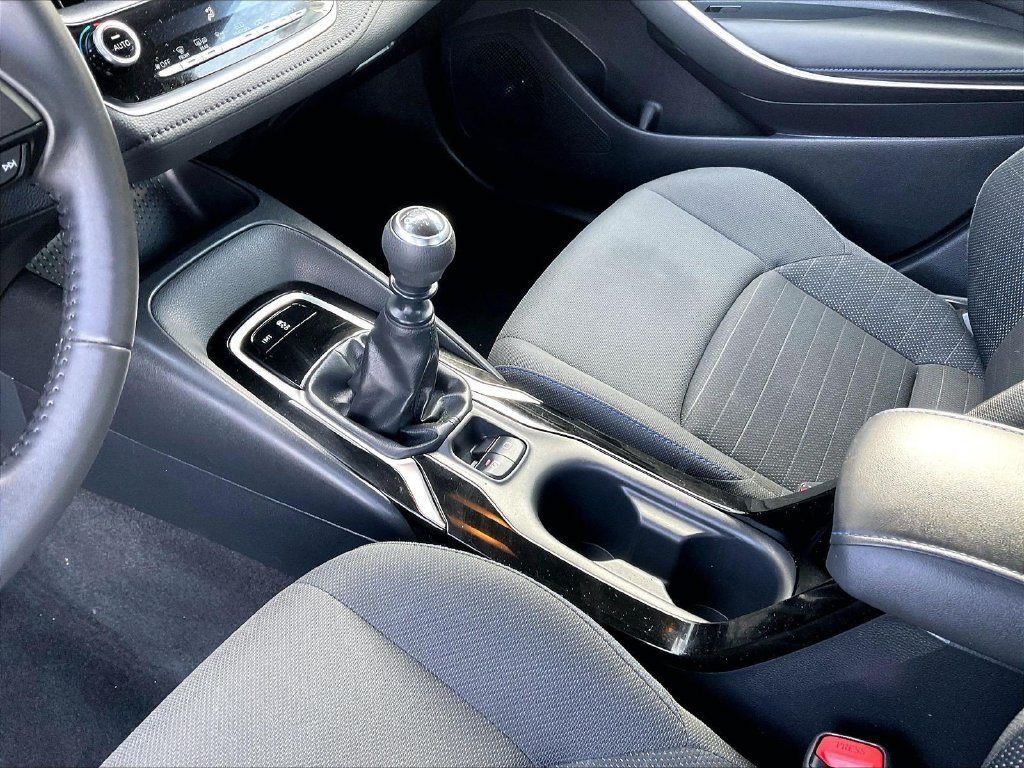 Used 2021 Toyota Corolla SE w/ Carpet Mat Package (TMS) FWD image 20