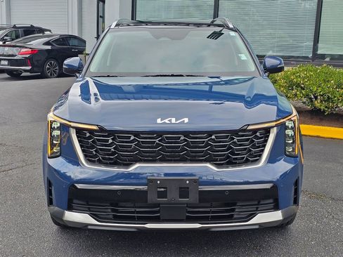 Used 2025 Kia Sorento S w/ Panoramic Sunroof Package AWD/4WD image 2