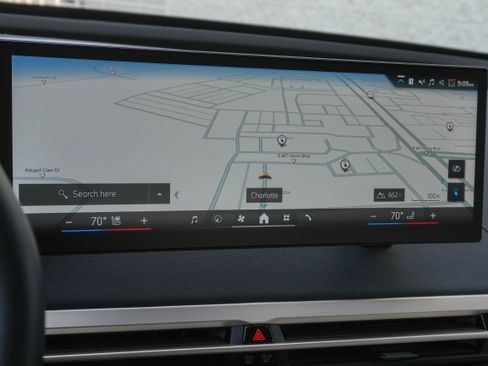 Certified 2024 BMW iX xDrive50 w/ Premium Package AWD/4WD image 22