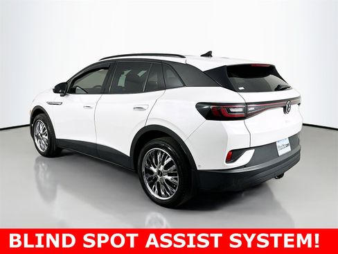 Used 2023 Volkswagen ID.4 Pro S image 5