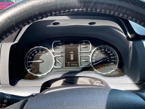 Used 2021 Toyota Tundra Platinum image 25