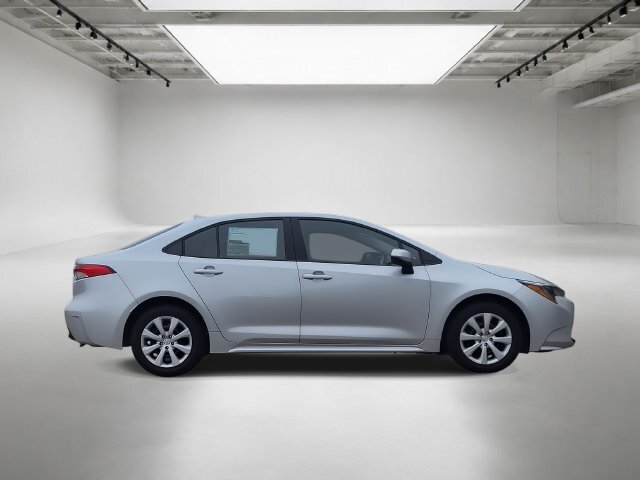 New 2027 Toyota Corolla LE FWD image 6