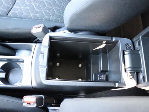 Used 2025 Mitsubishi Outlander Sport ES image 36