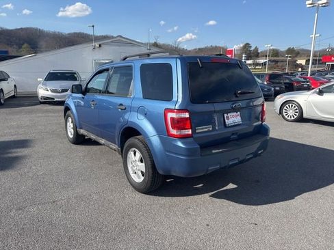 Used 2010 Ford Escape XLT image 6