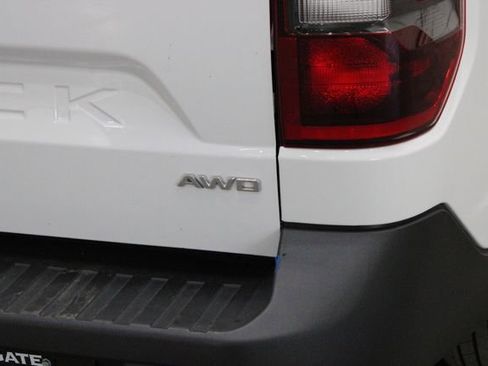 Used 2024 Ford Maverick Lariat w/ Black Appearance Package image 39