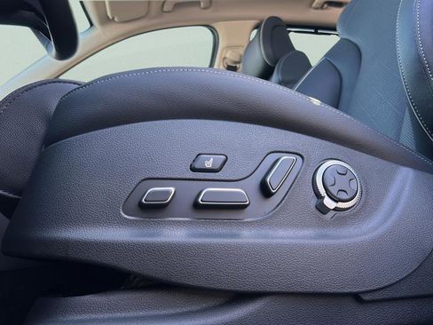 New 2026 Genesis GV80 2.5T Prestige AWD/4WD image 25