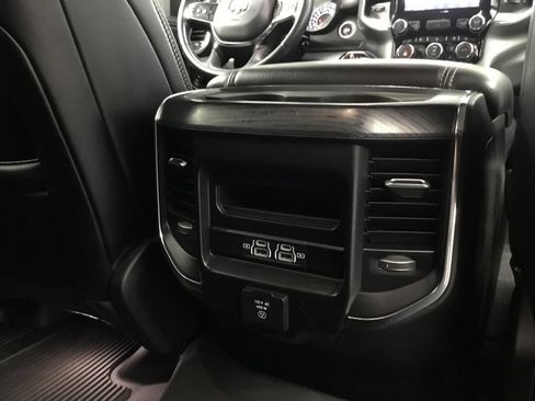 Used 2024 RAM 1500 Laramie AWD/4WD image 19