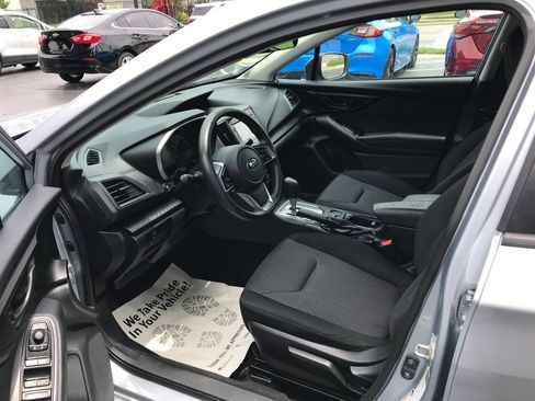 Used 2017 Subaru Impreza 2.0i Premium AWD/4WD image 9