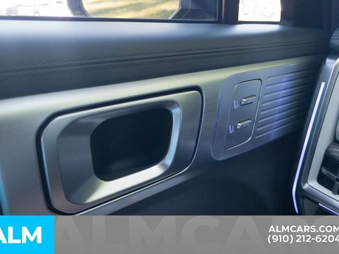 Used 2025 Hyundai Santa Fe Calligraphy image 36