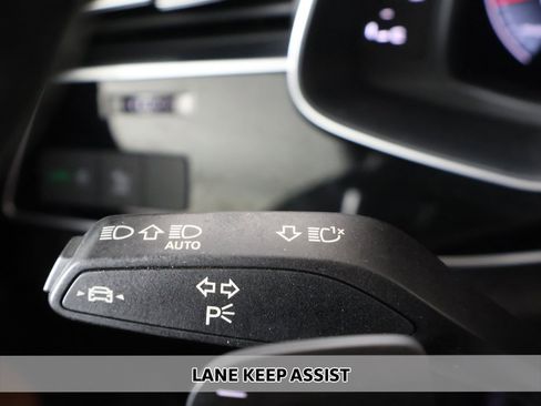 Used 2023 Audi Q8 Premium w/ Convenience Package image 7