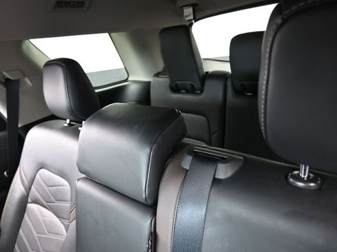 Used 2022 Nissan Pathfinder Platinum w/ Cargo Package FWD image 45