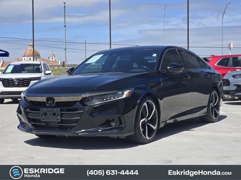 Used 2021 Honda Accord Sport image 3