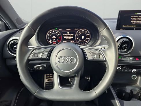 Used 2018 Audi A3 e-tron Prestige w/ Prestige Package image 34