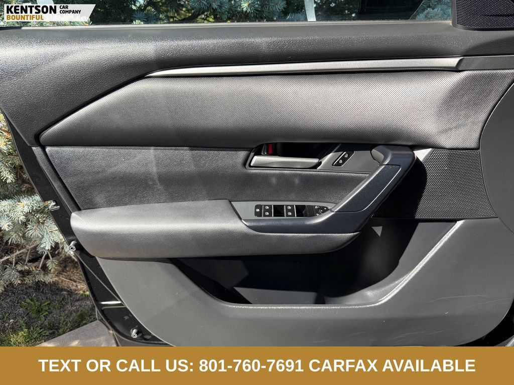 Used 2026 MAZDA CX-50 AWD 2.5 S w/ Preferred Pkg image 19